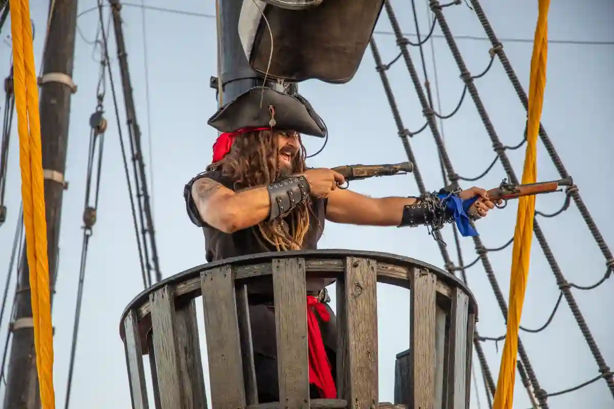 Crucero Sunset y Show Pirata Yo Ho Ho 1