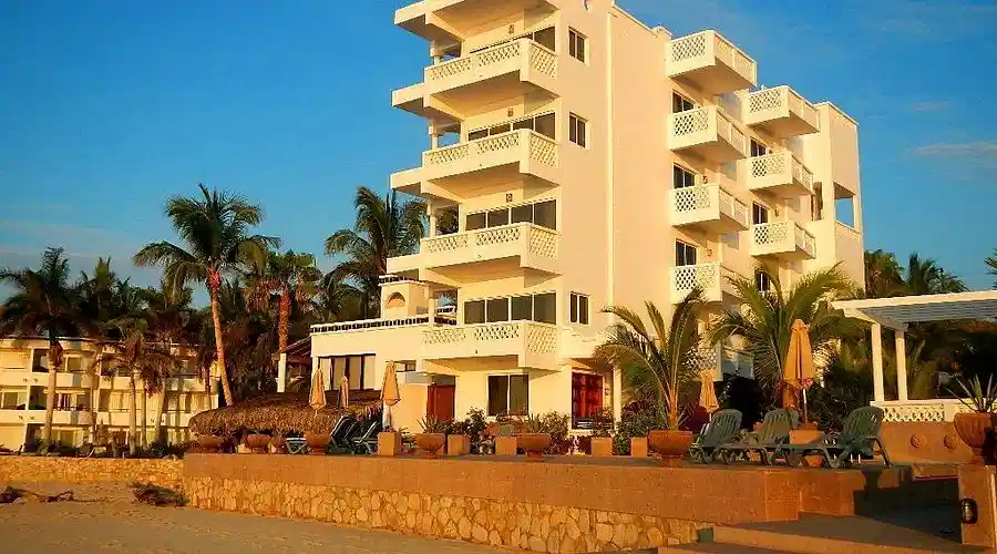 Airport transfer to Hotel Casa Costa Azul