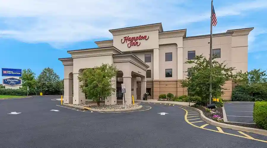 Airport transfer to Hampton Inn & Suites by Hilton Los Cabos