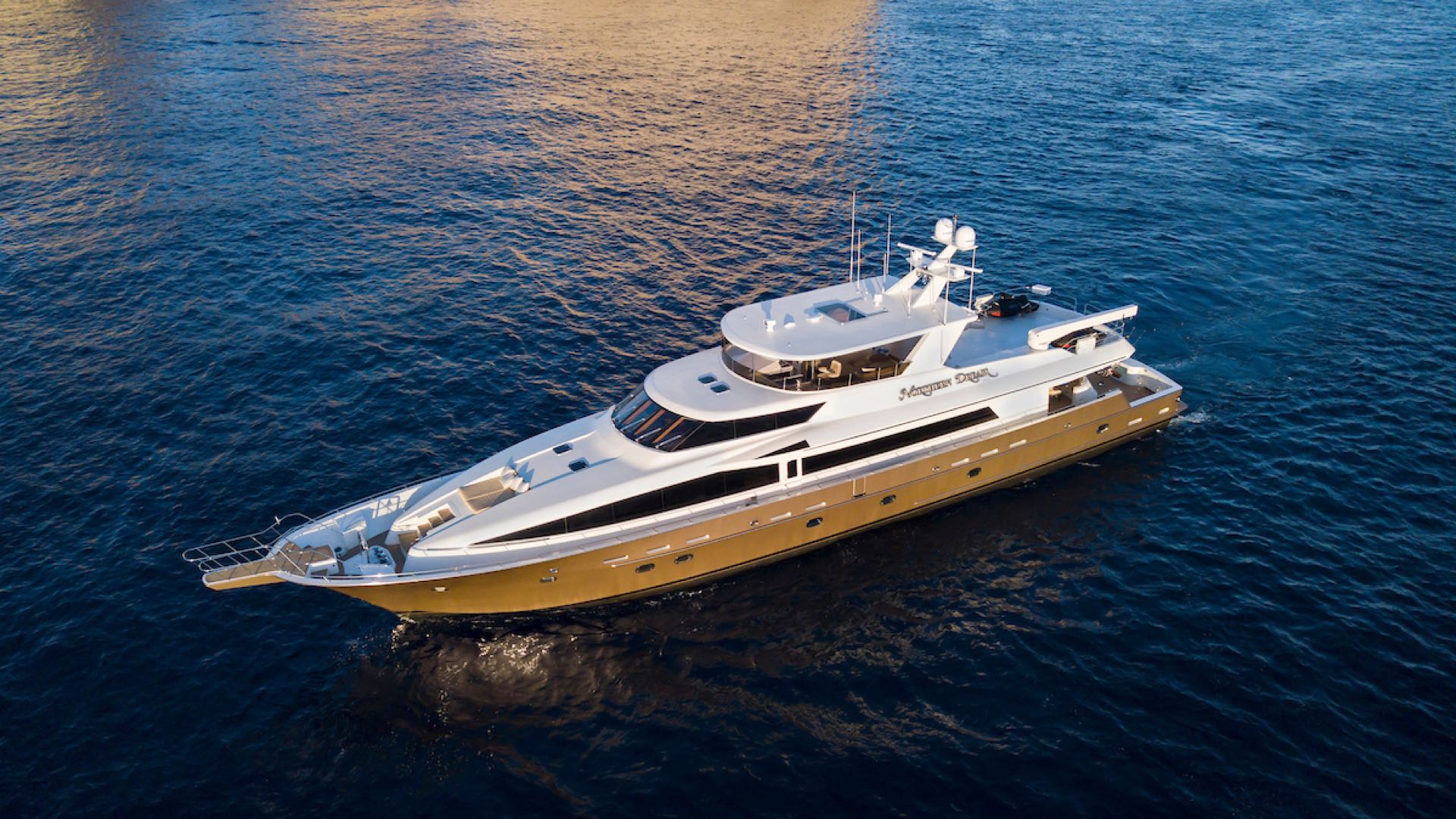130 ft Sovereign Yachts Cabo Superyacht Charter